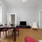 4Bnb - Spacious Belli Apartment